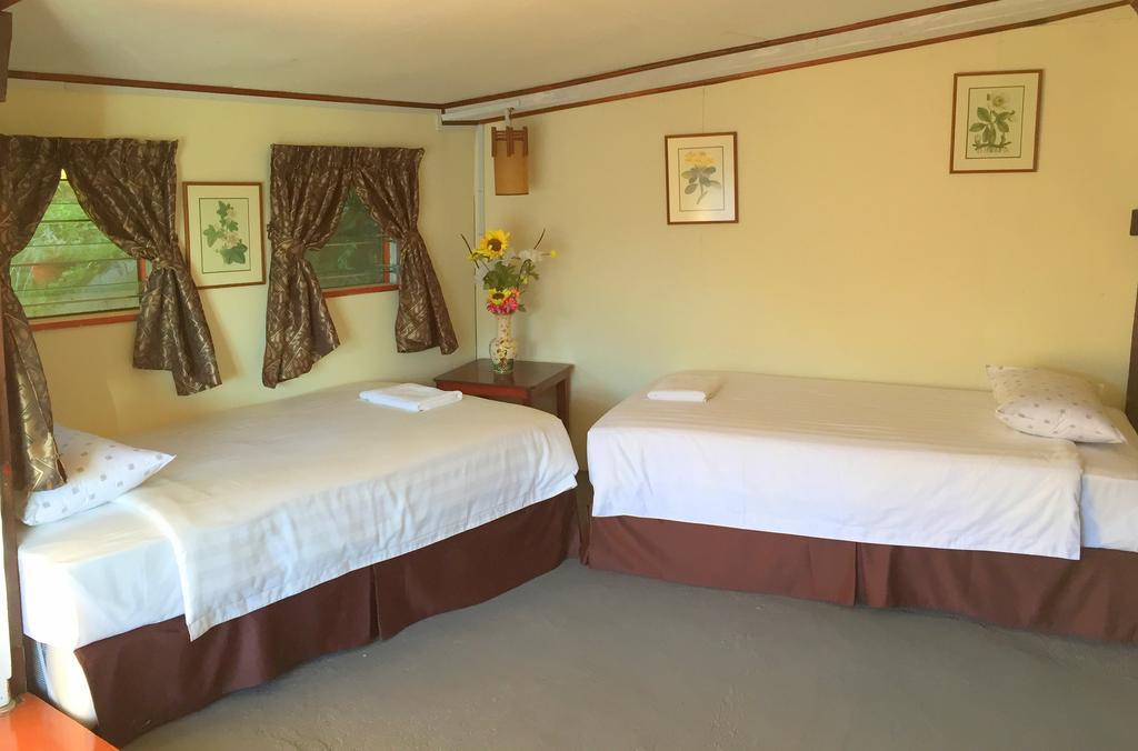 Mile 36 Lodge Kundasang Ngoại thất bức ảnh