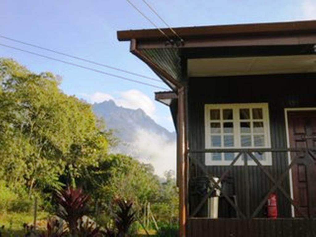 Mile 36 Lodge Kundasang Ngoại thất bức ảnh
